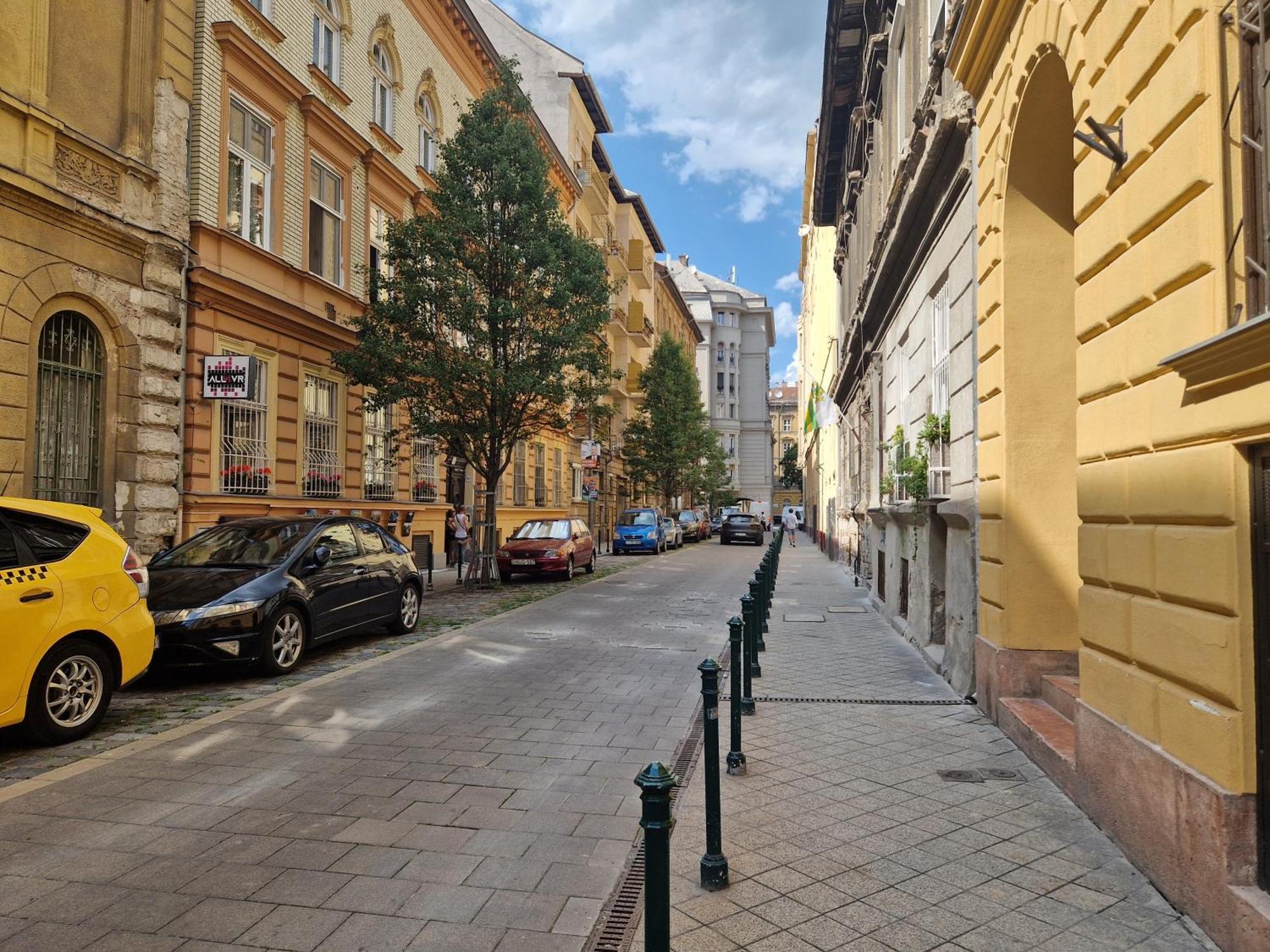 Maria Topfive With Free Private Parking Apartment Budapesta Exterior foto
